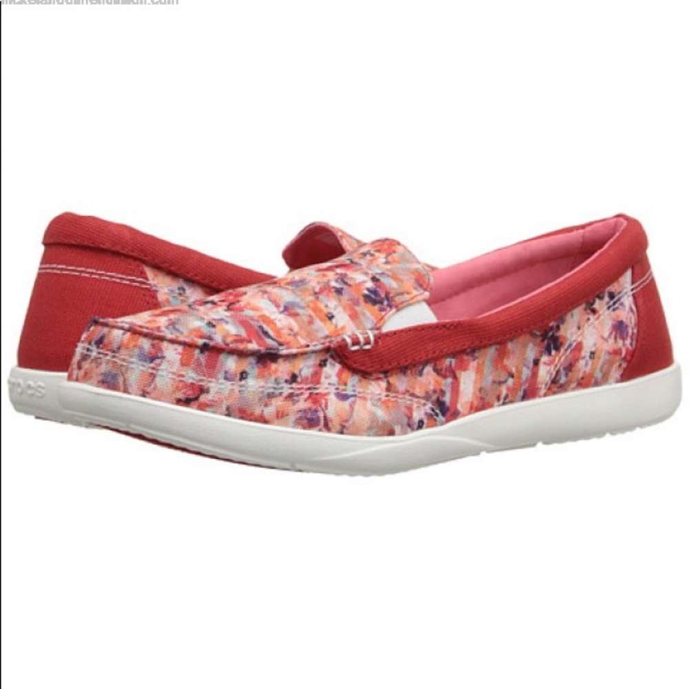 Crocs Walu Loafer sz 9
